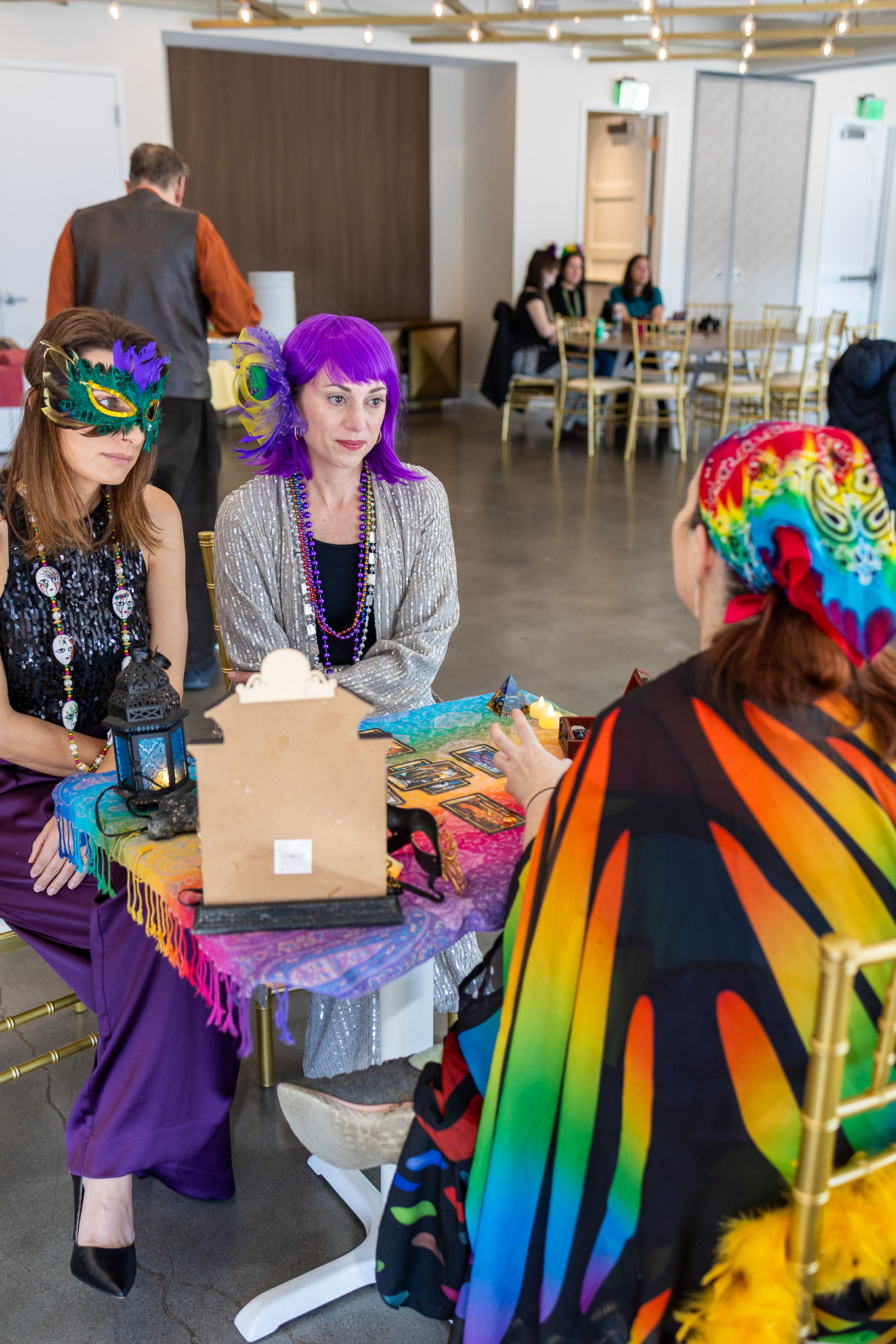 Savannah tarot reader for bachelorette parties, birthdays, girls weekends, and group celebrations